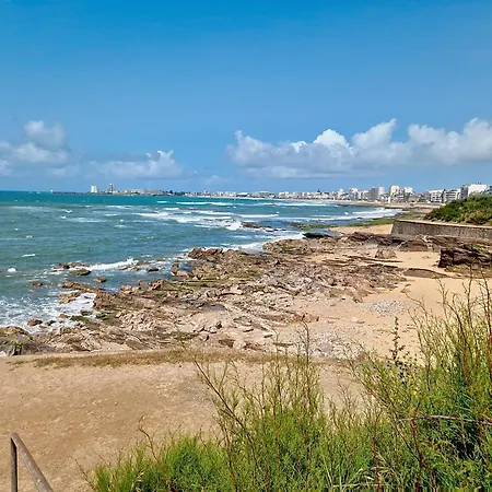 Maison De T3 Avec Cour Proche Port Et - D'olonne - Fr-1-331-72 * لي سابلِ دولونْ