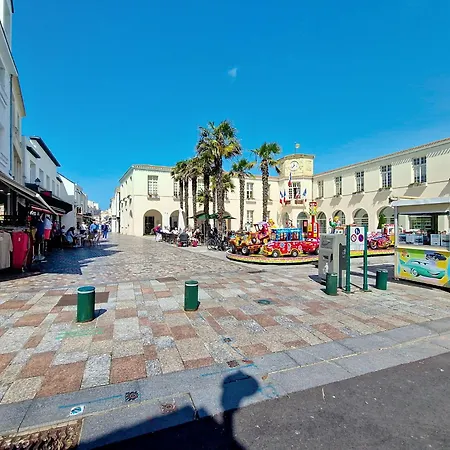 펜션 Maison De T3 Avec Cour Proche Port Et - D'olonne - Fr-1-331-72 *