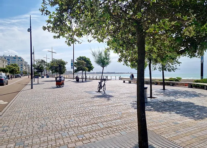 Maison De T3 Avec Cour Proche Port Et - D'olonne - Fr-1-331-72 * 莱萨布勒-多洛讷